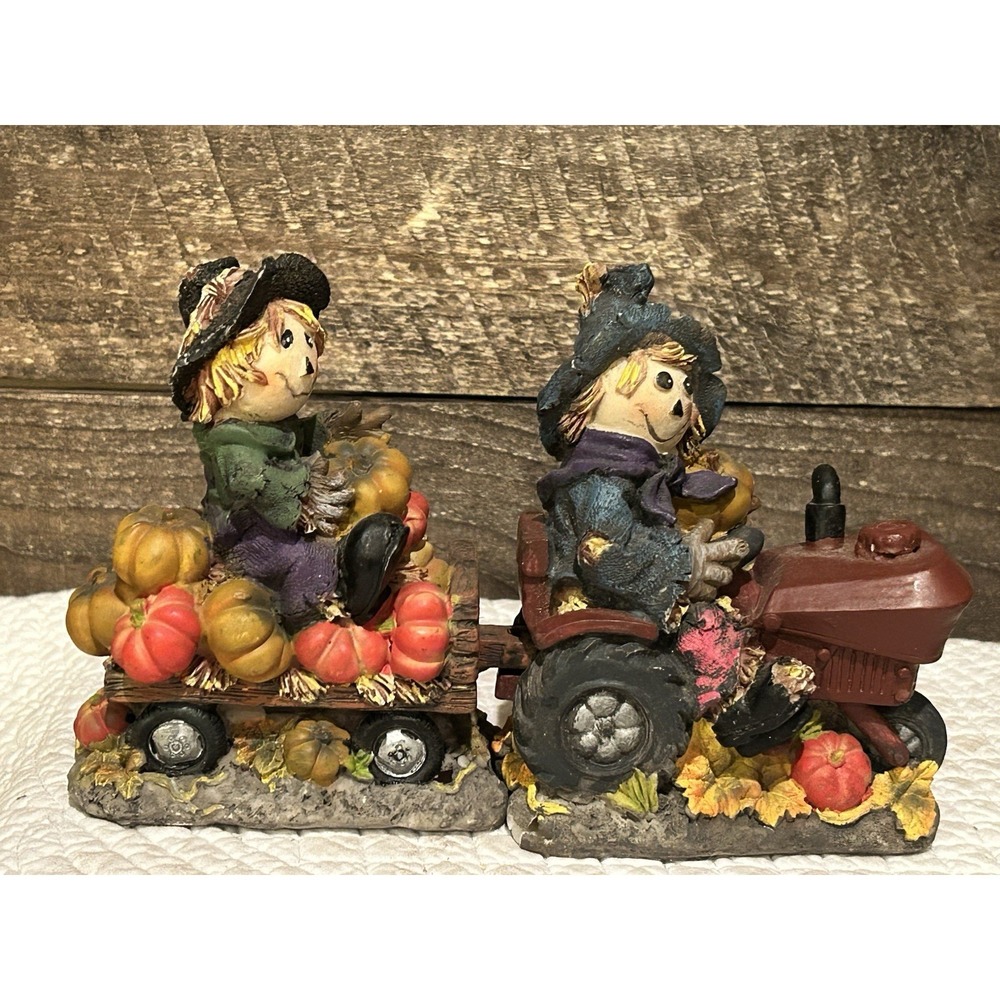Set Of Scarecrow Tractor Pull Fall Decor Resin Figurine 5" Tall Jubilee Giftware